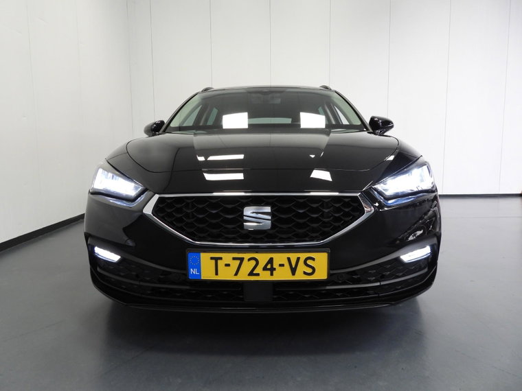 Vehicle Image 36