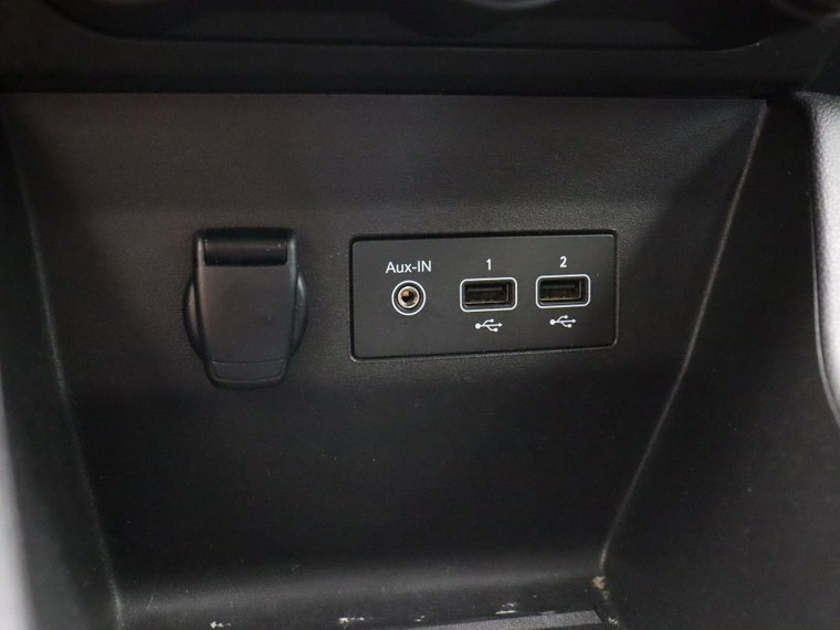 Vehicle Image 26