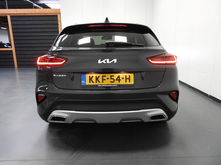 Vehicle Image 40