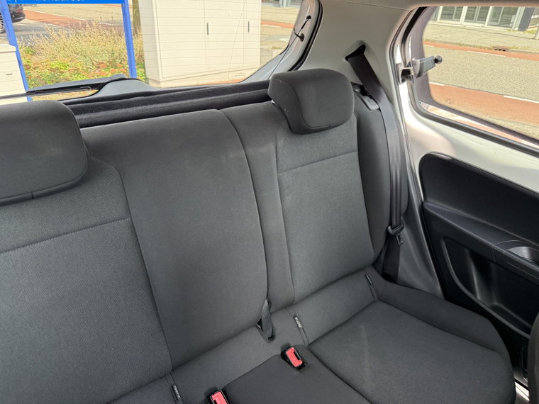 Vehicle Image 39