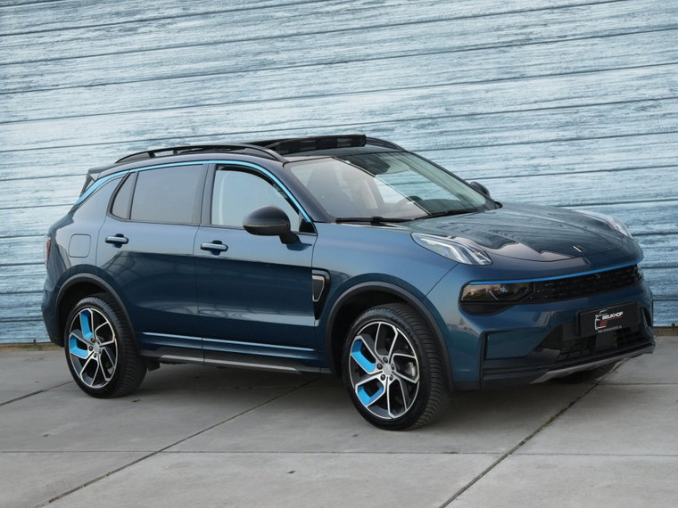 Vehicle Image 30
