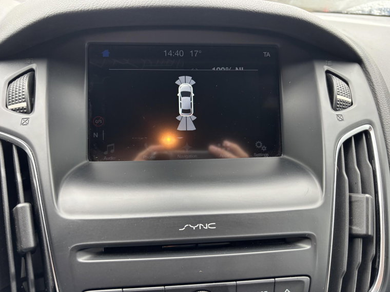 Vehicle Image 19