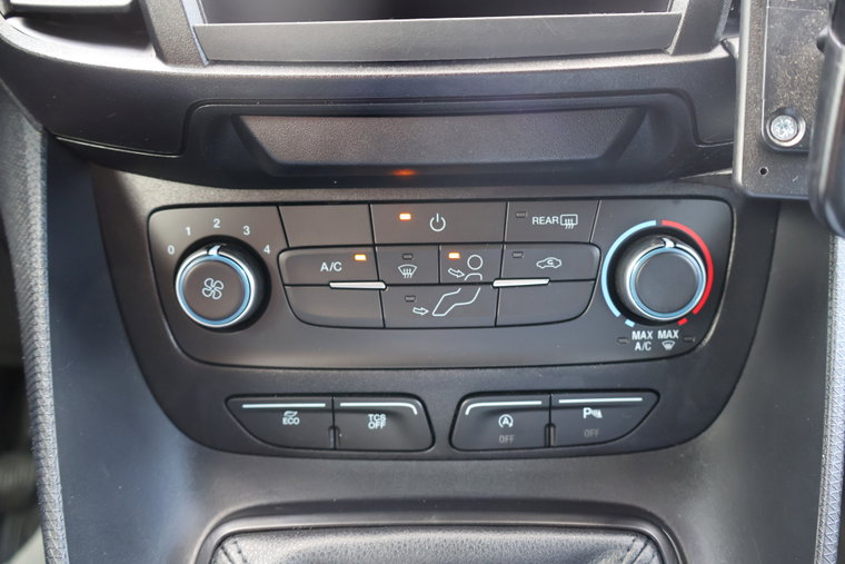 Vehicle Image 27