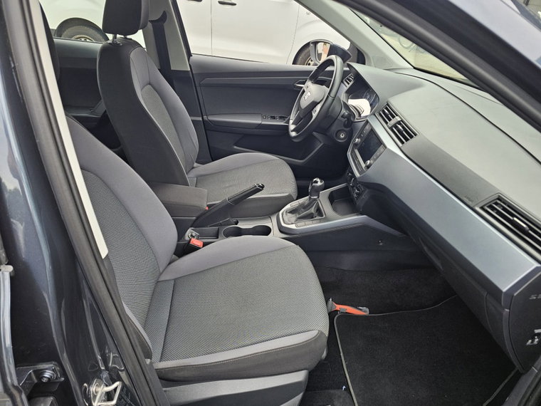 Vehicle Image 19