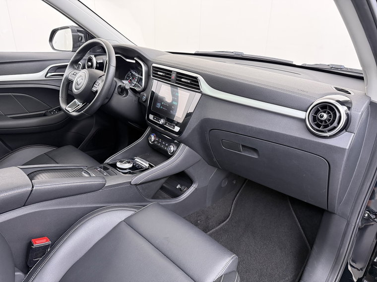 Vehicle Image 35