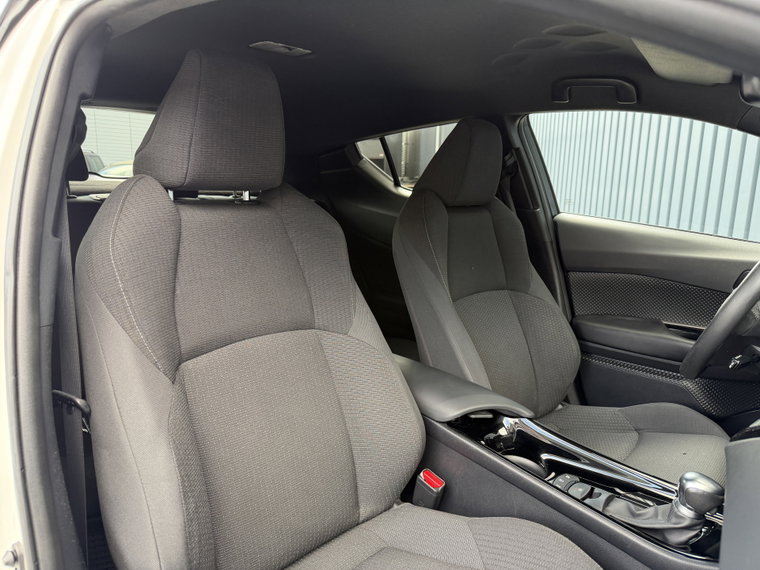 Vehicle Image 18