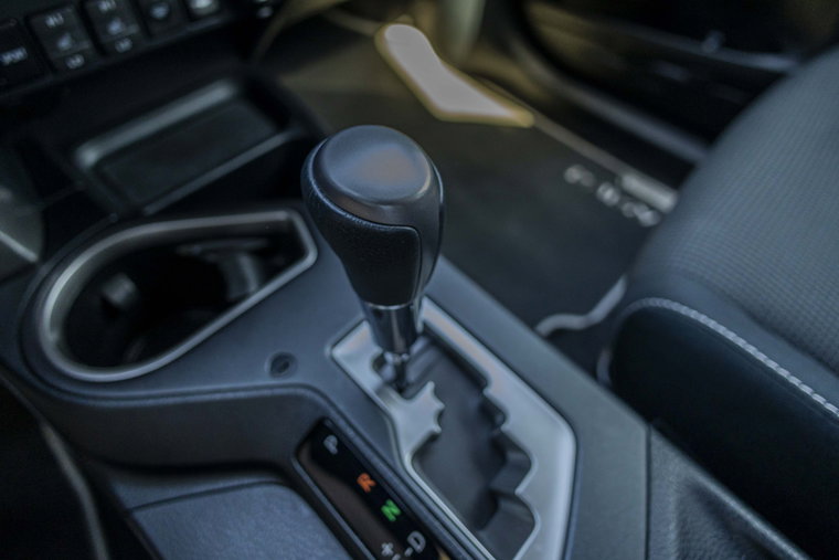 Vehicle Image 25