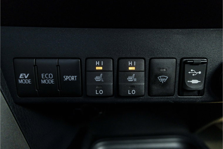 Vehicle Image 36
