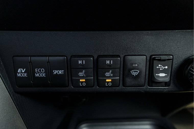 Vehicle Image 37