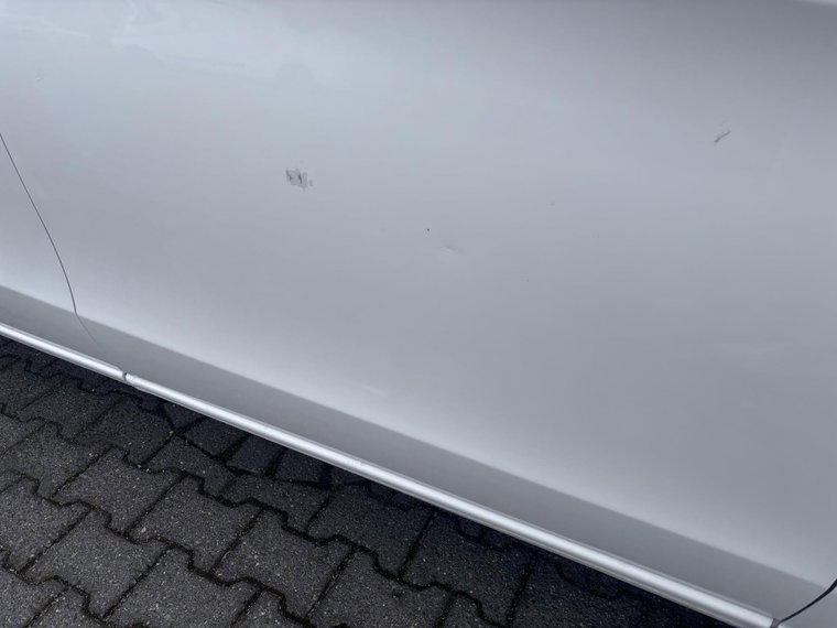 Vehicle Image 29