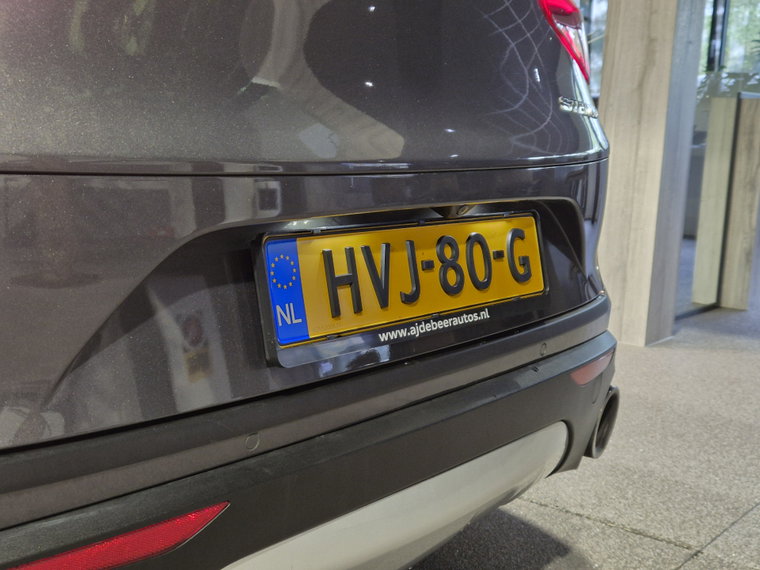 Vehicle Image 48