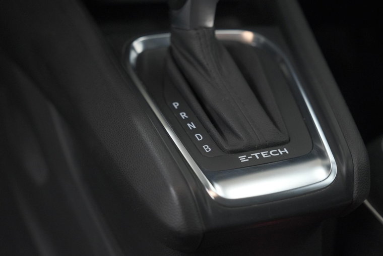 Vehicle Image 23
