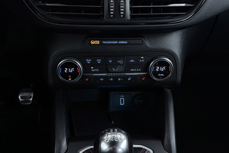 Vehicle Image 27