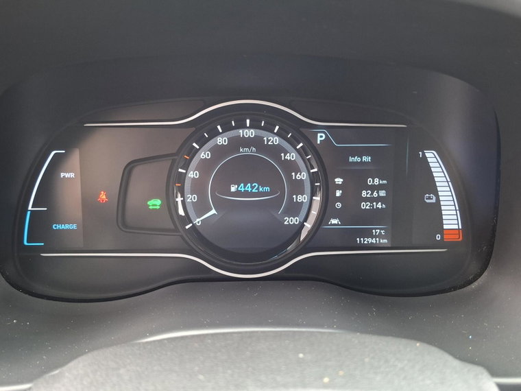 Vehicle Image 23