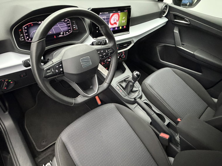 Vehicle Image 10