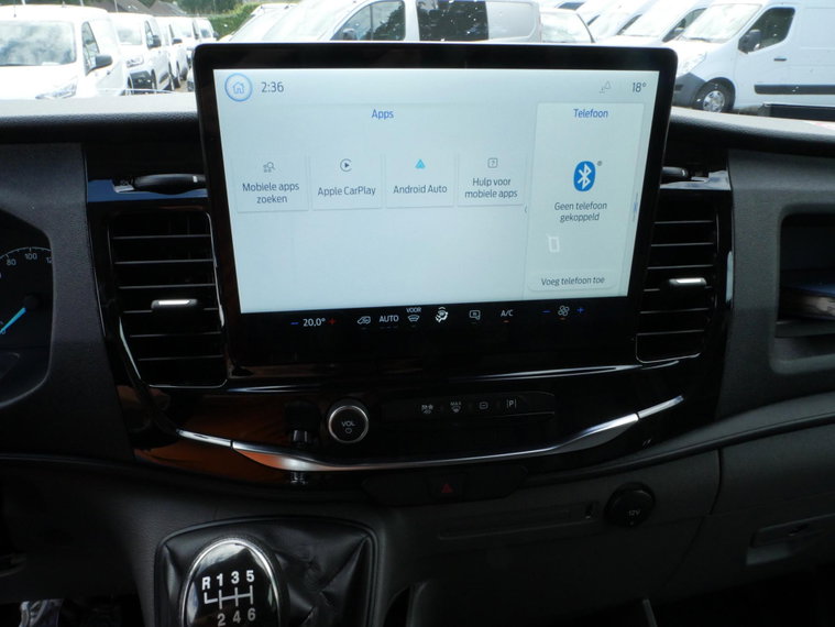 Vehicle Image 15
