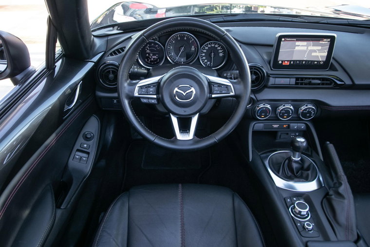Vehicle Image 19