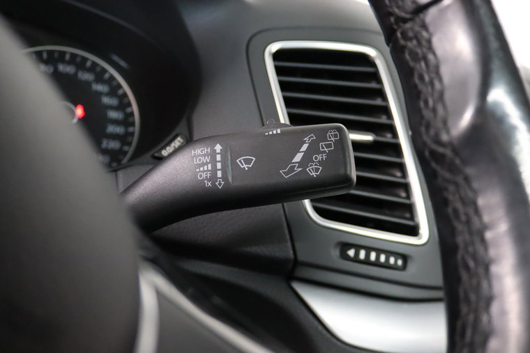 Vehicle Image 39