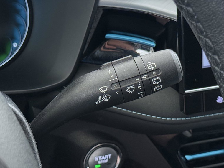 Vehicle Image 27