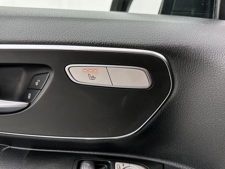 Vehicle Image 34