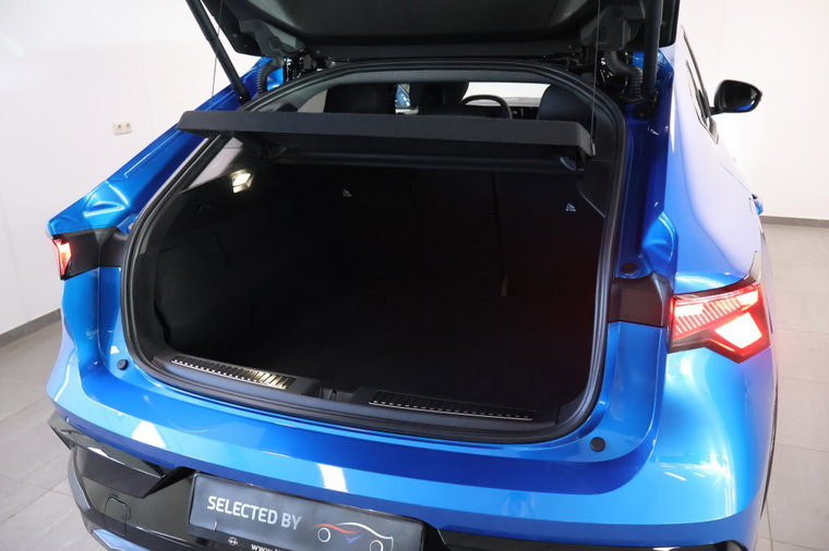 Vehicle Image 38