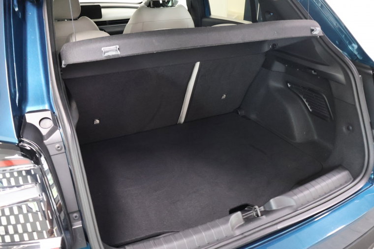 Vehicle Image 33