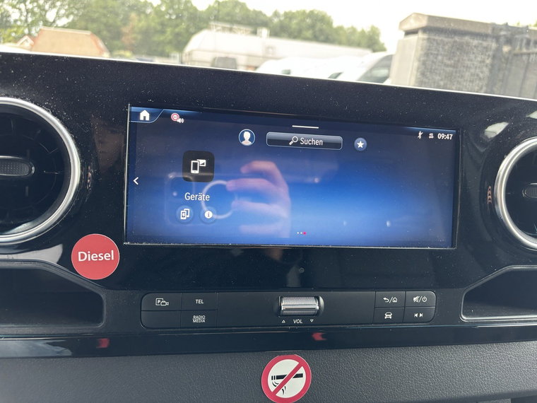 Vehicle Image 23