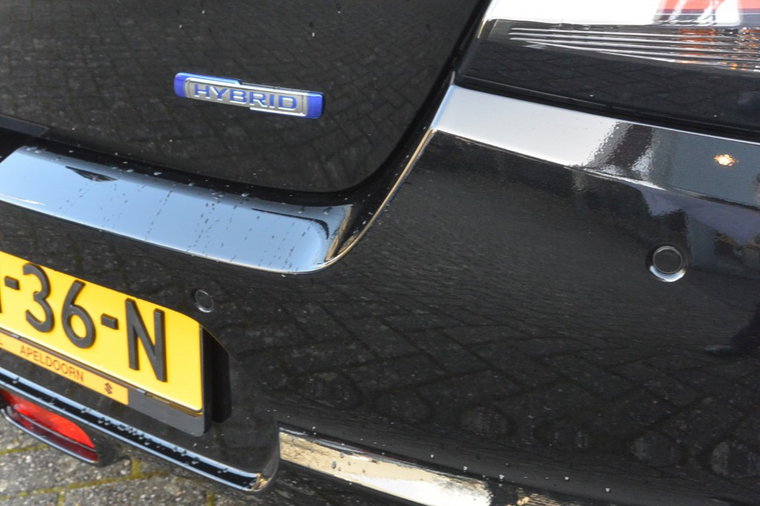 Vehicle Image 12