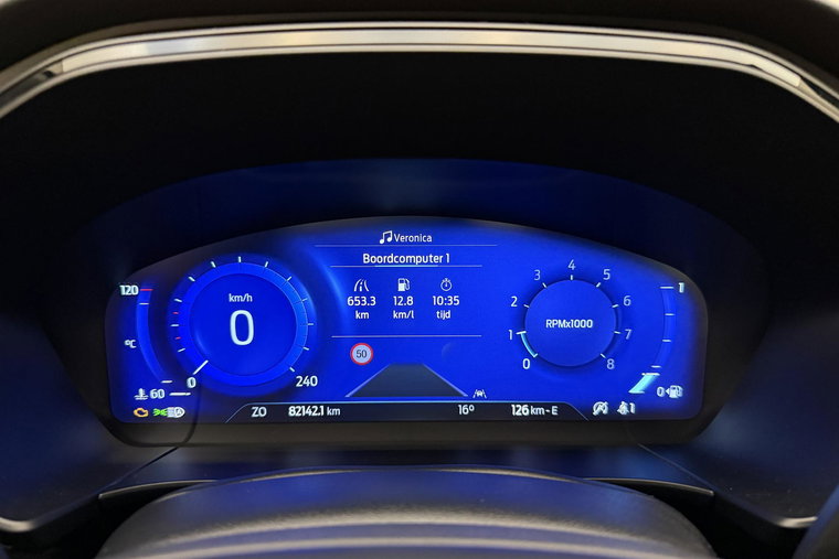 Vehicle Image 35