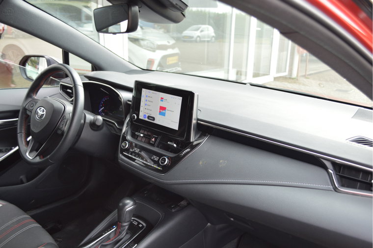 Vehicle Image 13