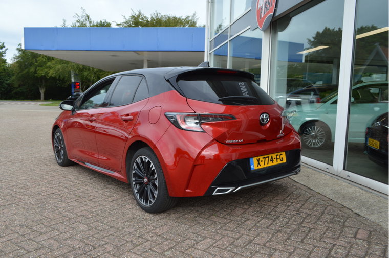 Vehicle Image 7