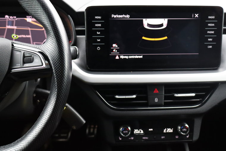 Vehicle Image 35
