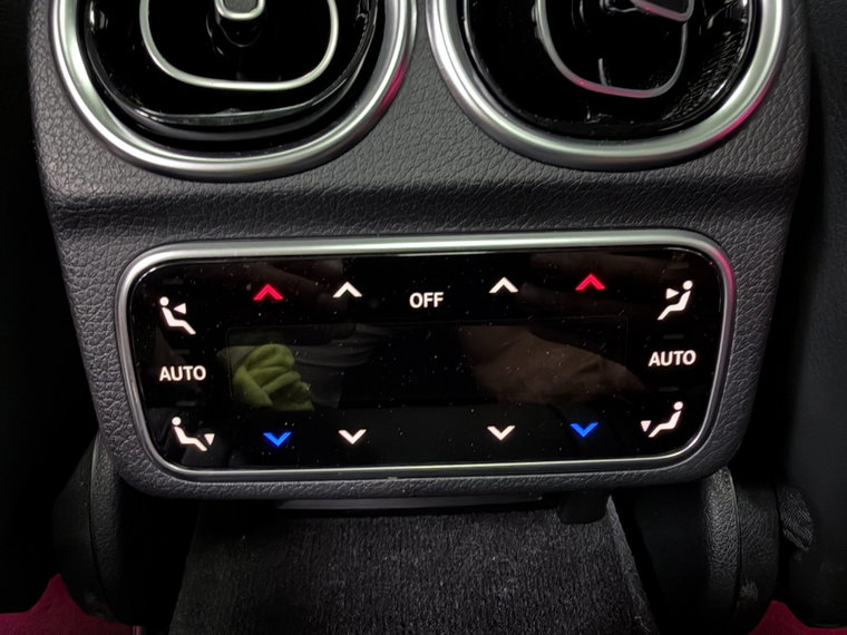Vehicle Image 27