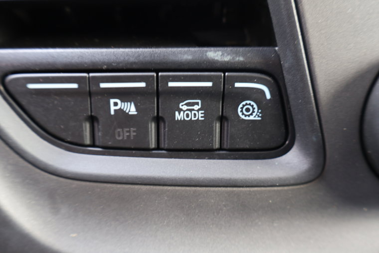 Vehicle Image 38
