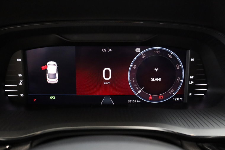Vehicle Image 18