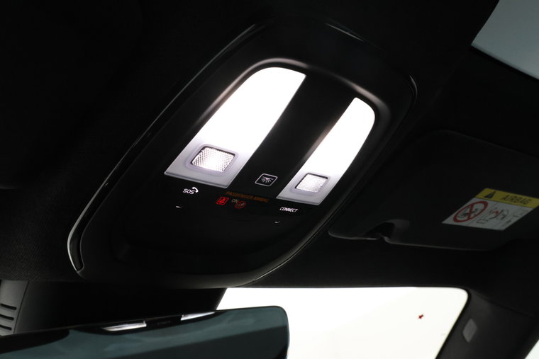 Vehicle Image 36
