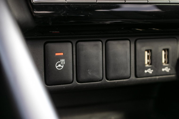 Vehicle Image 22