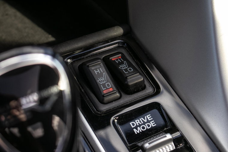 Vehicle Image 23