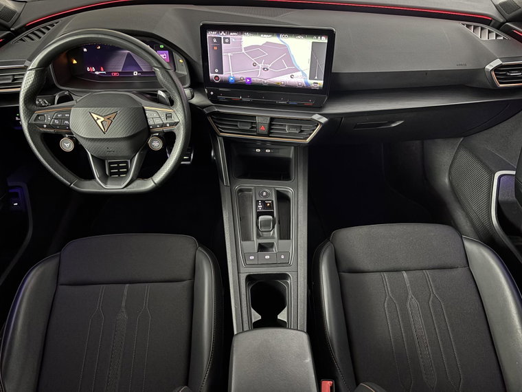 Vehicle Image 16