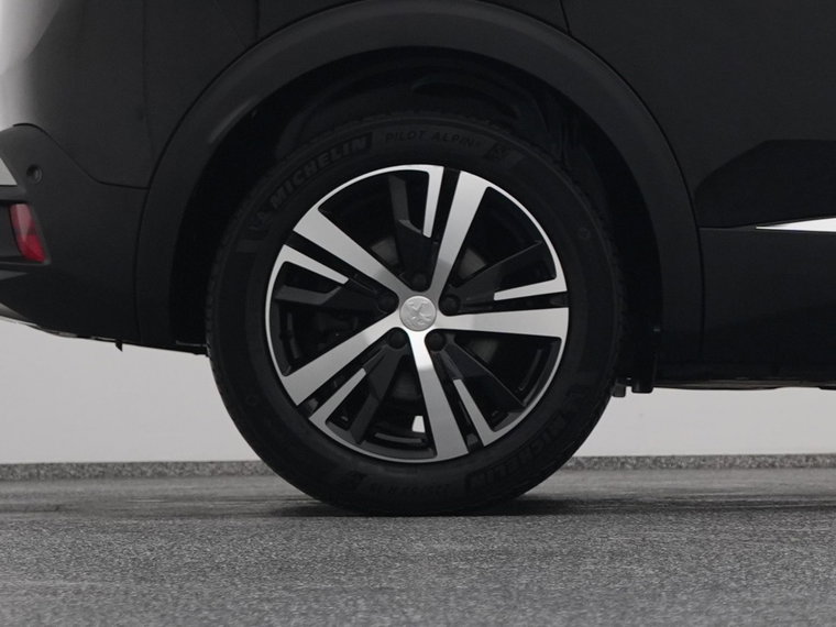 Vehicle Image 41