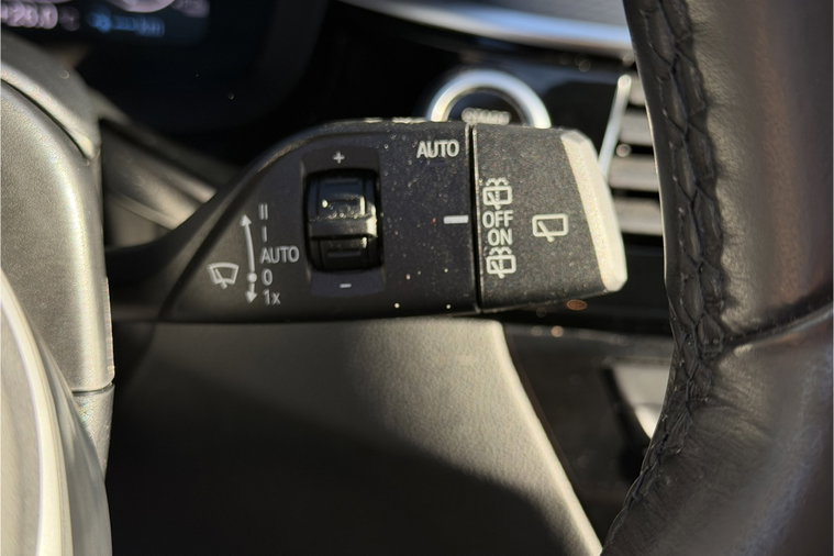 Vehicle Image 26