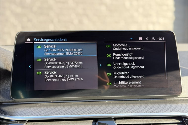 Vehicle Image 40