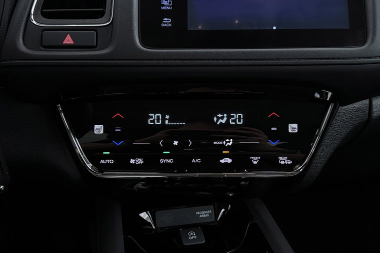 Vehicle Image 23