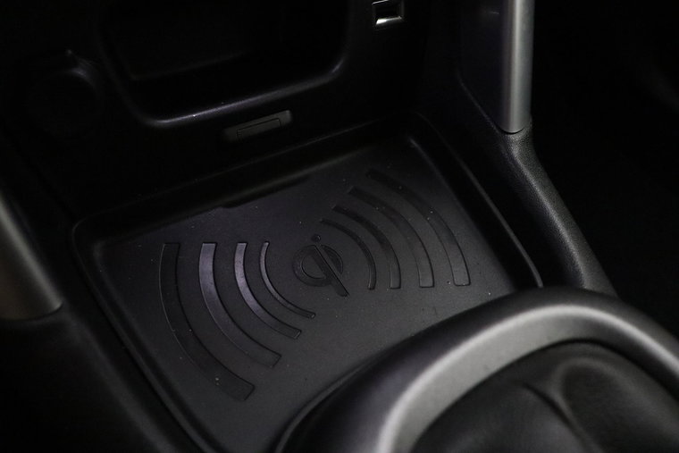 Vehicle Image 21