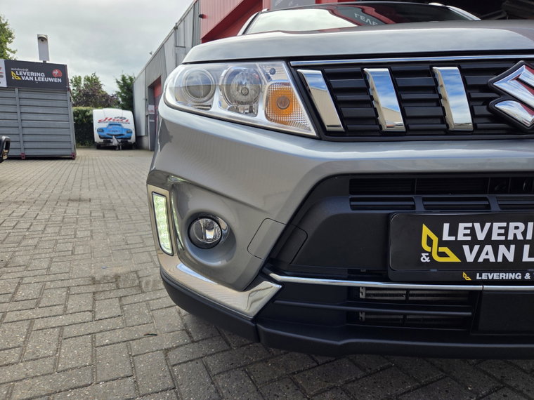 Vehicle Image 10