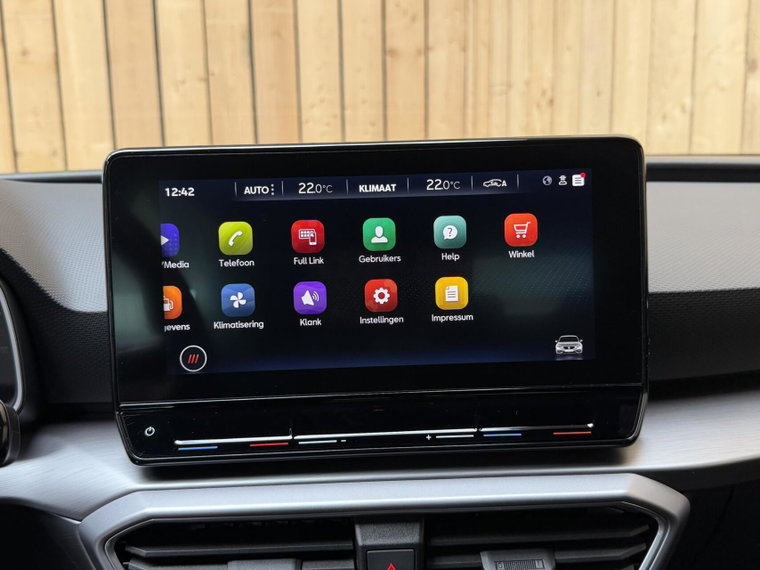 Vehicle Image 15