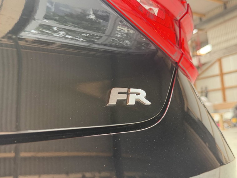 Vehicle Image 40