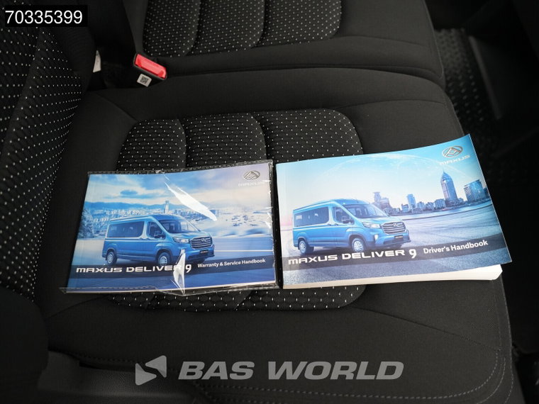 Vehicle Image 35