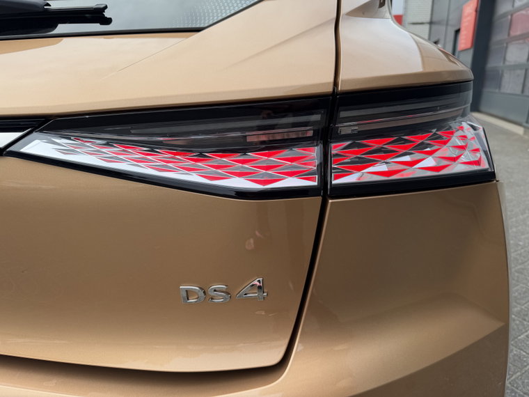 Vehicle Image 41