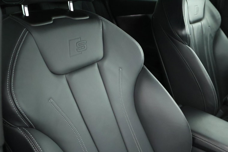 Vehicle Image 39